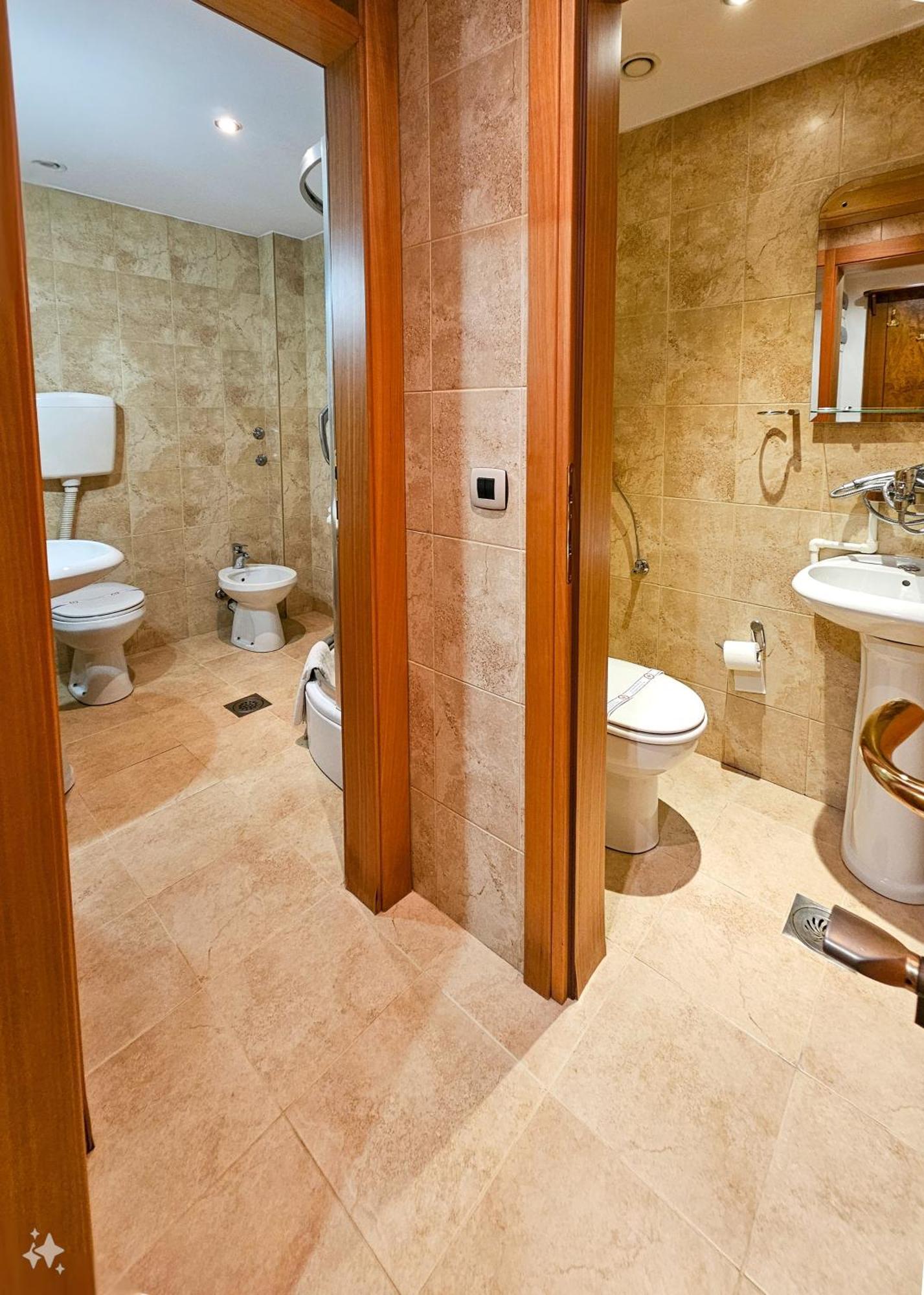 Mali Hotel Bambis Подгорица Экстерьер фото